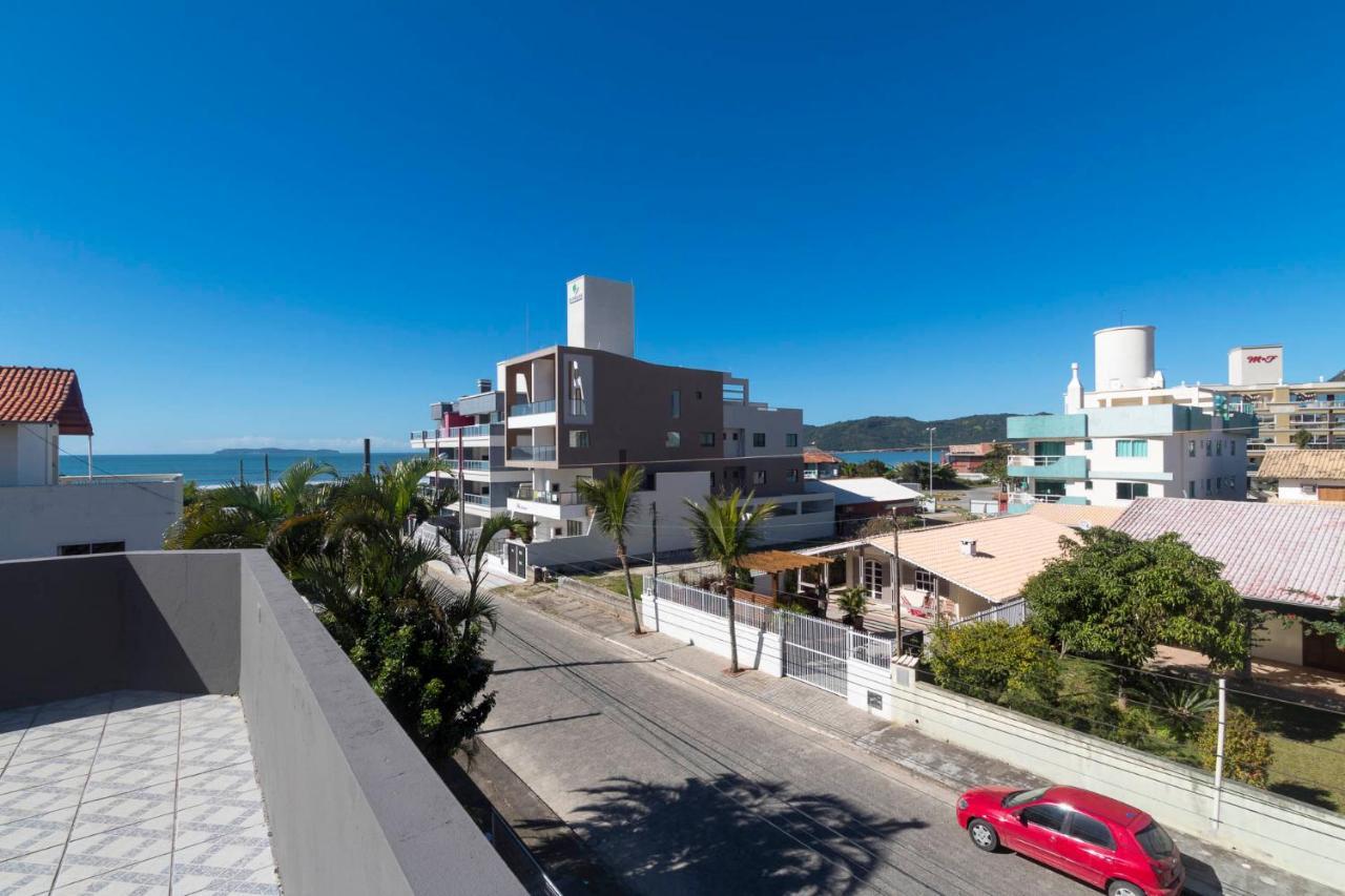 Residencial Melfi 2 Apartamento Com Piscina ボンビーニャス エクステリア 写真