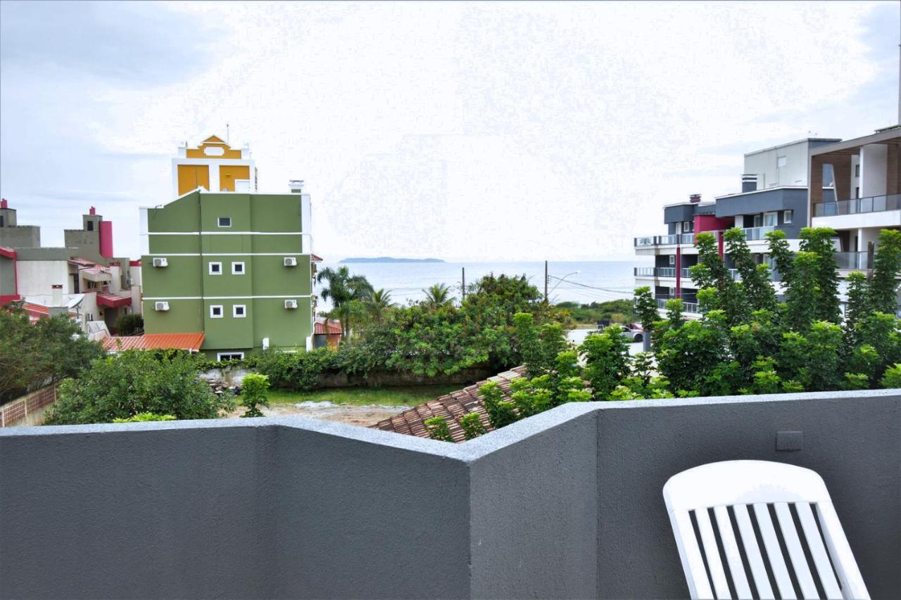 Residencial Melfi 2 Apartamento Com Piscina ボンビーニャス エクステリア 写真