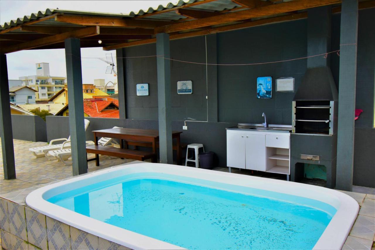 Residencial Melfi 2 Apartamento Com Piscina ボンビーニャス エクステリア 写真